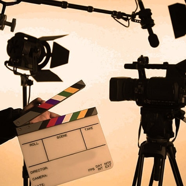 QUAY VIDEO QUẢNG CÁO QUAY VIDEO QUẢNG CÁO